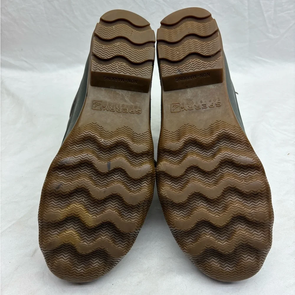 Sperry boots for men’s size 9.5 M